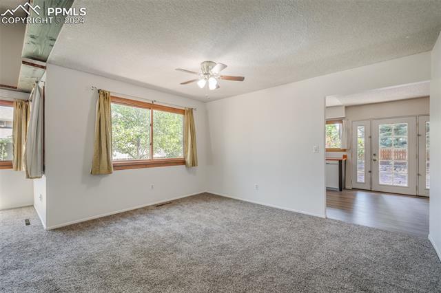 3055 W Westcliff Drive