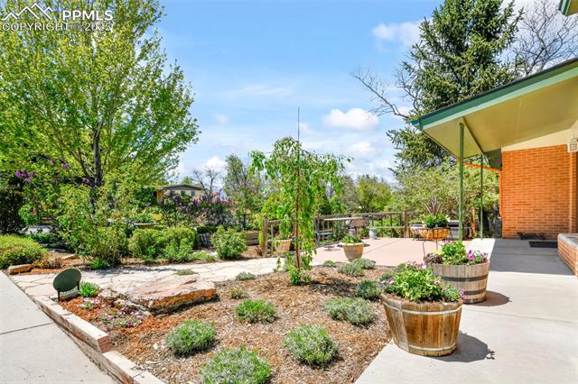 1313 Sunset Road