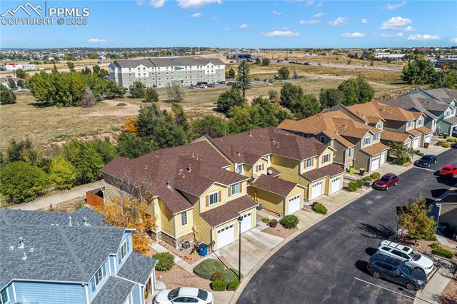 631 Hailey Glenn View