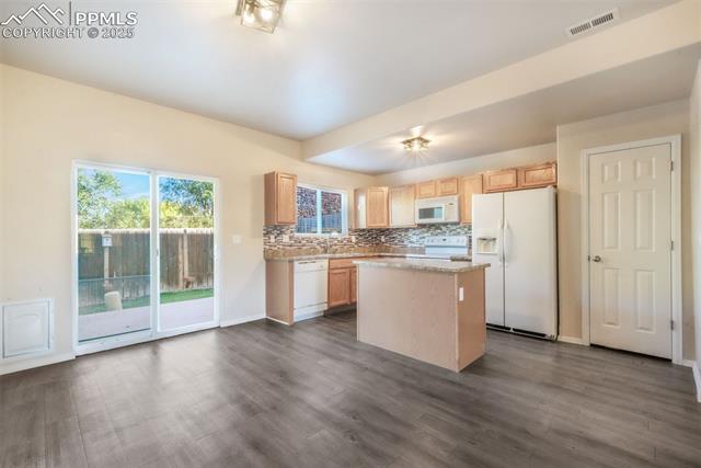 631 Hailey Glenn View