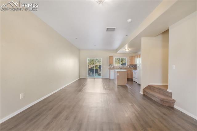 631 Hailey Glenn View