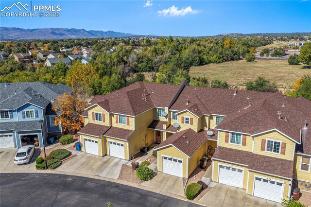 631 Hailey Glenn View