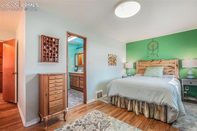 335 N Jefferson Street