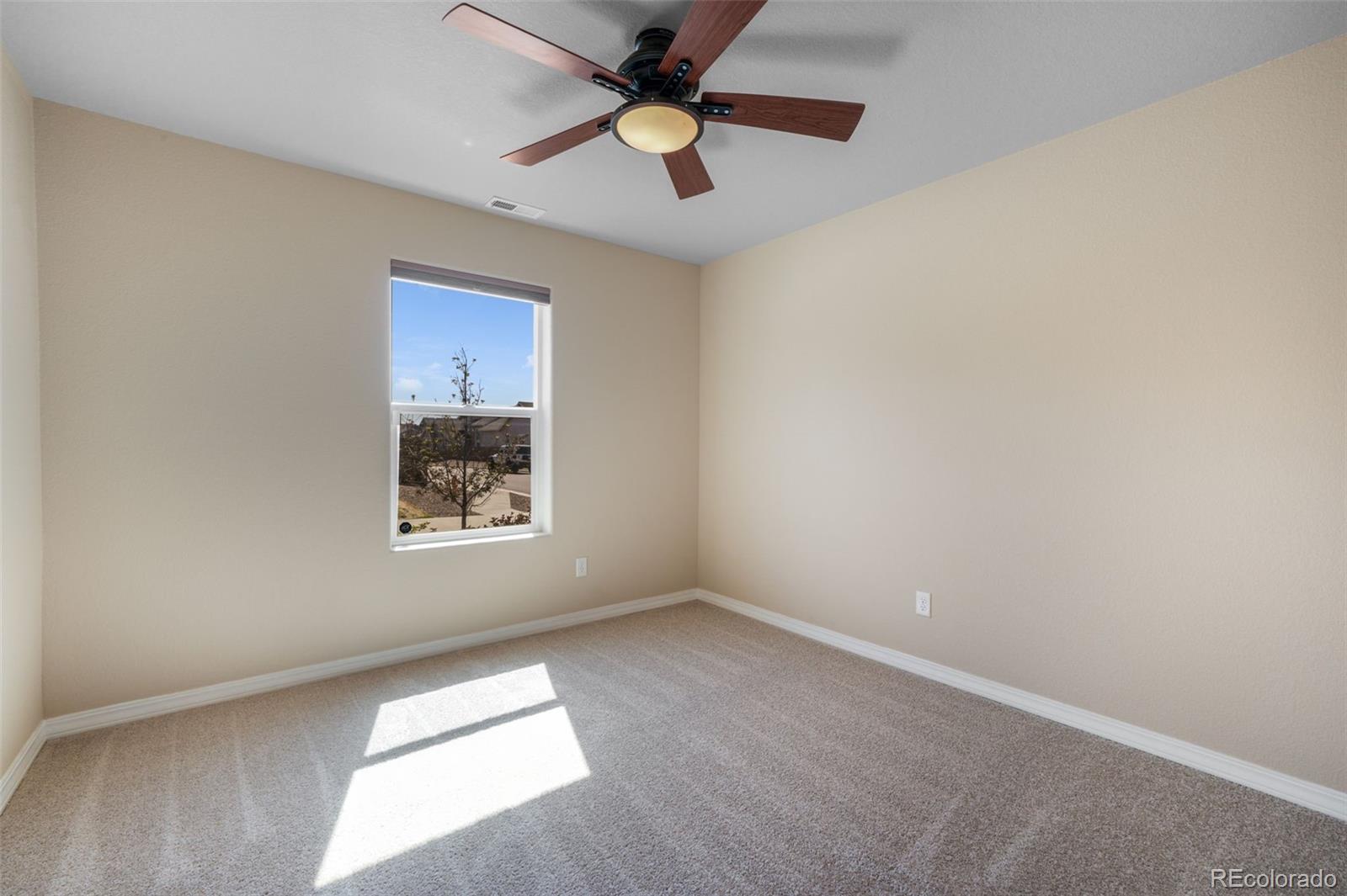 7704 Cruzer Heights
