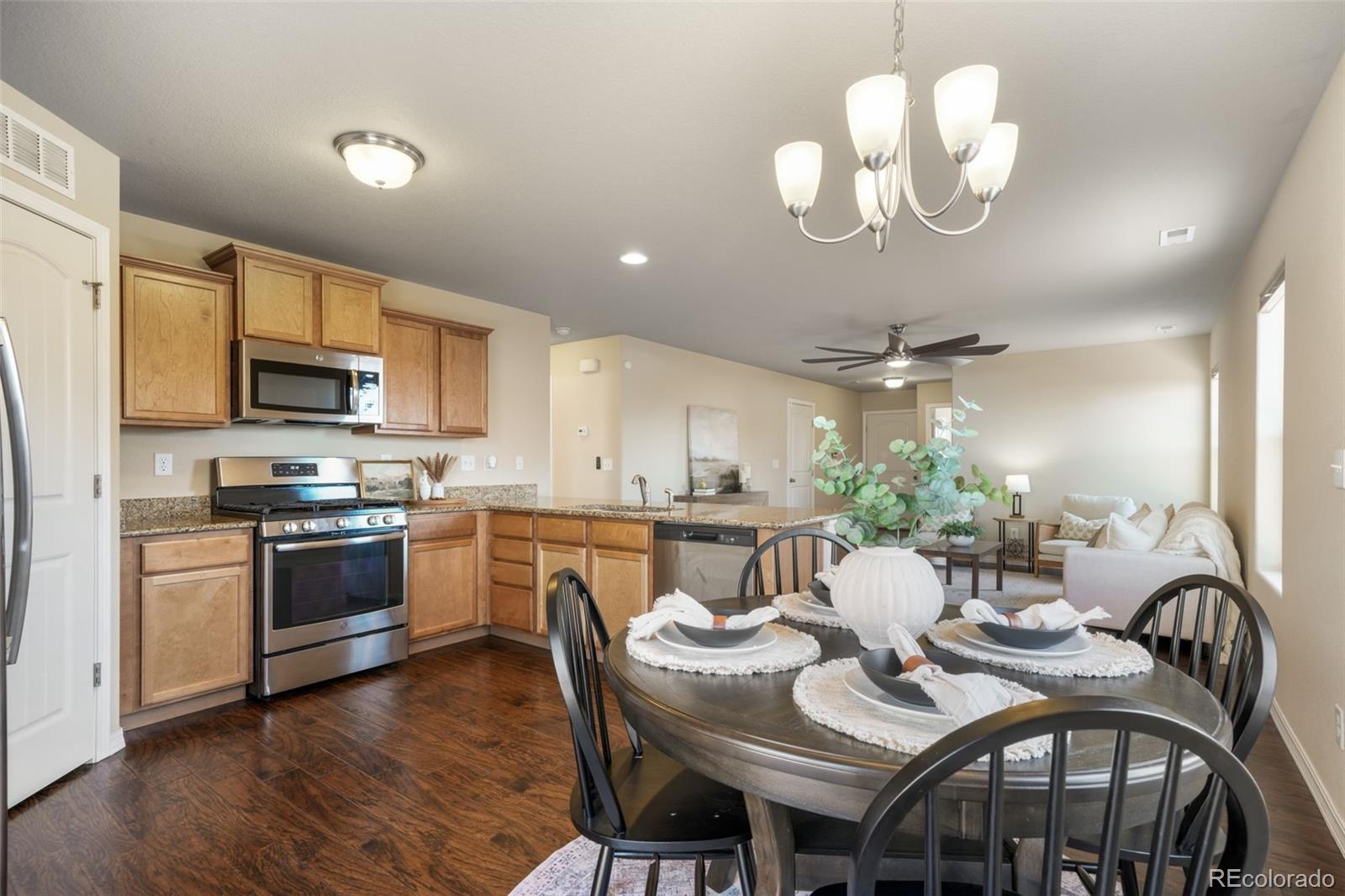 7704 Cruzer Heights