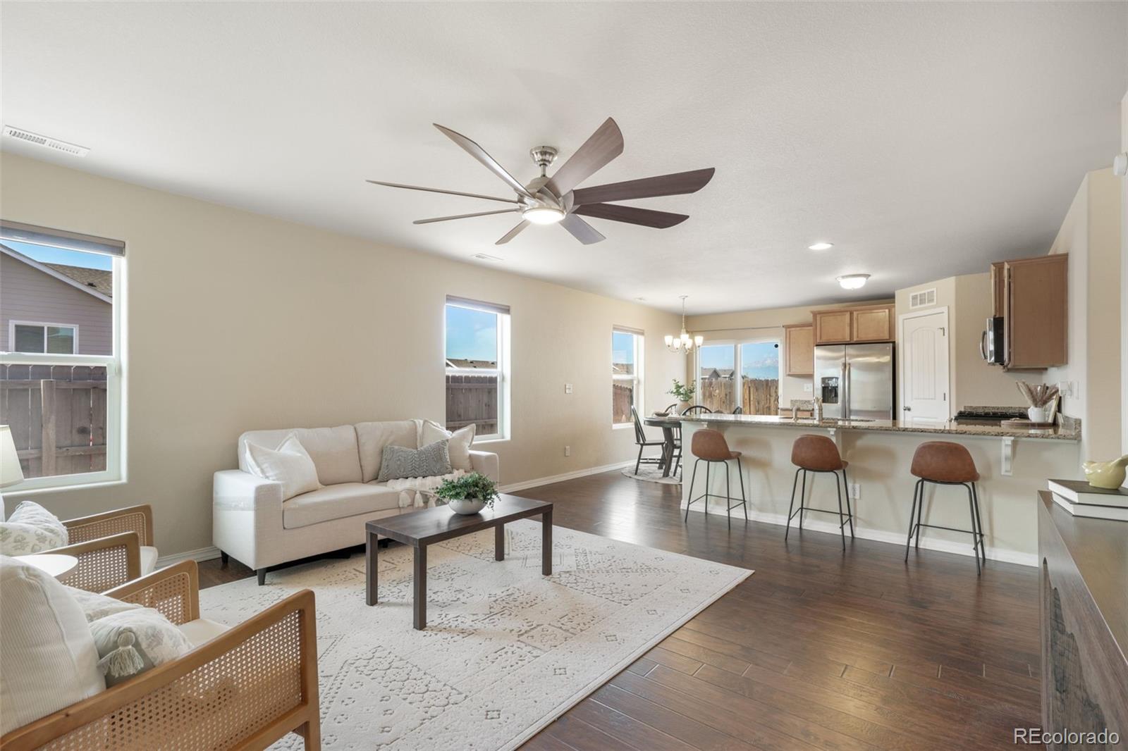 7704 Cruzer Heights