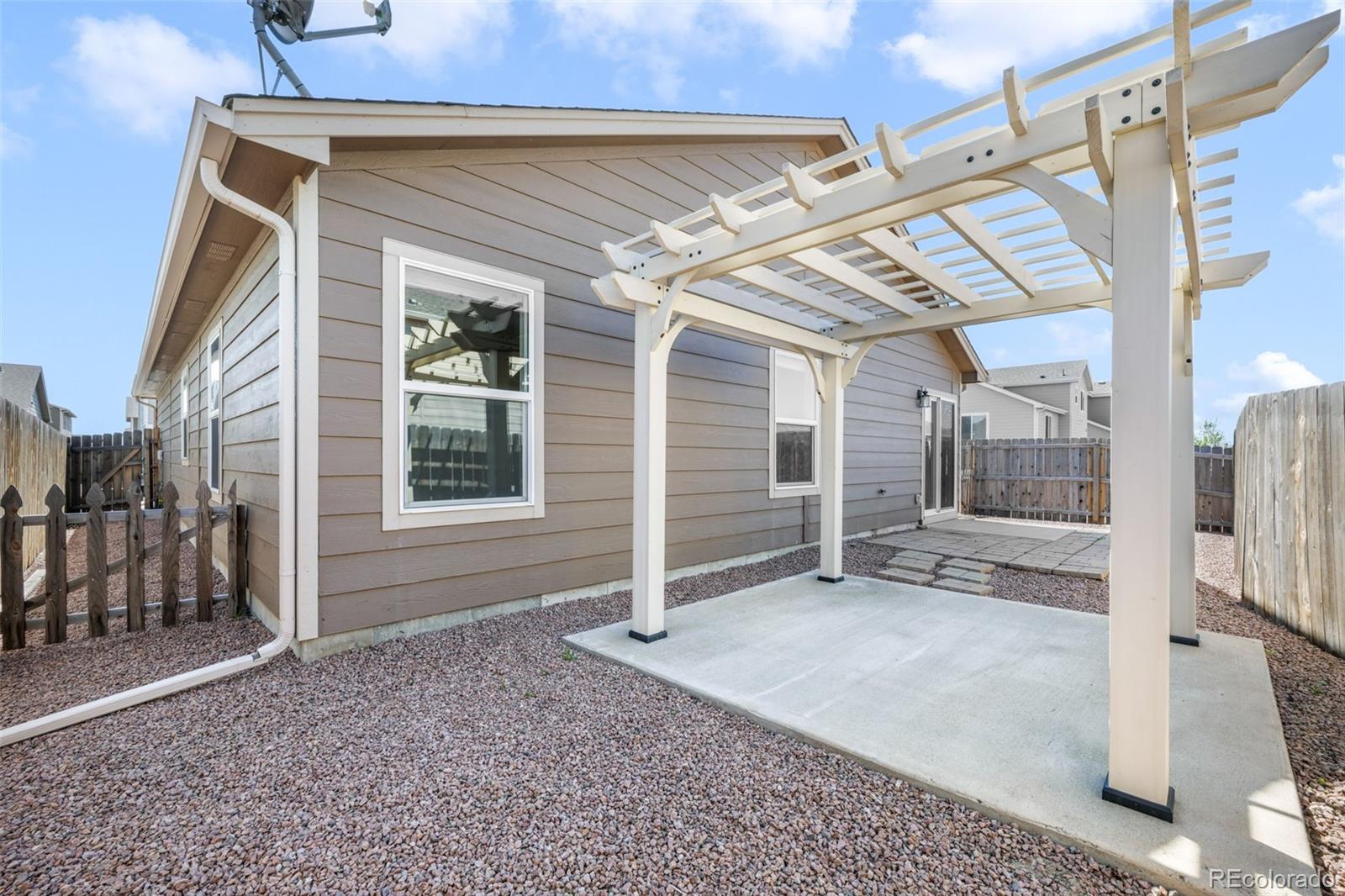 7704 Cruzer Heights