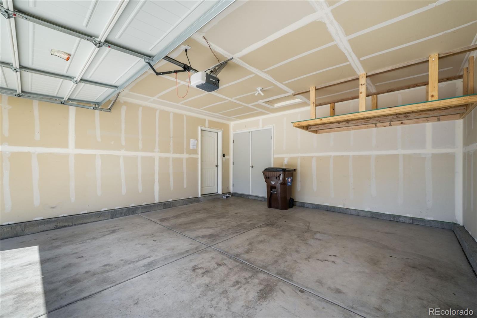 7704 Cruzer Heights