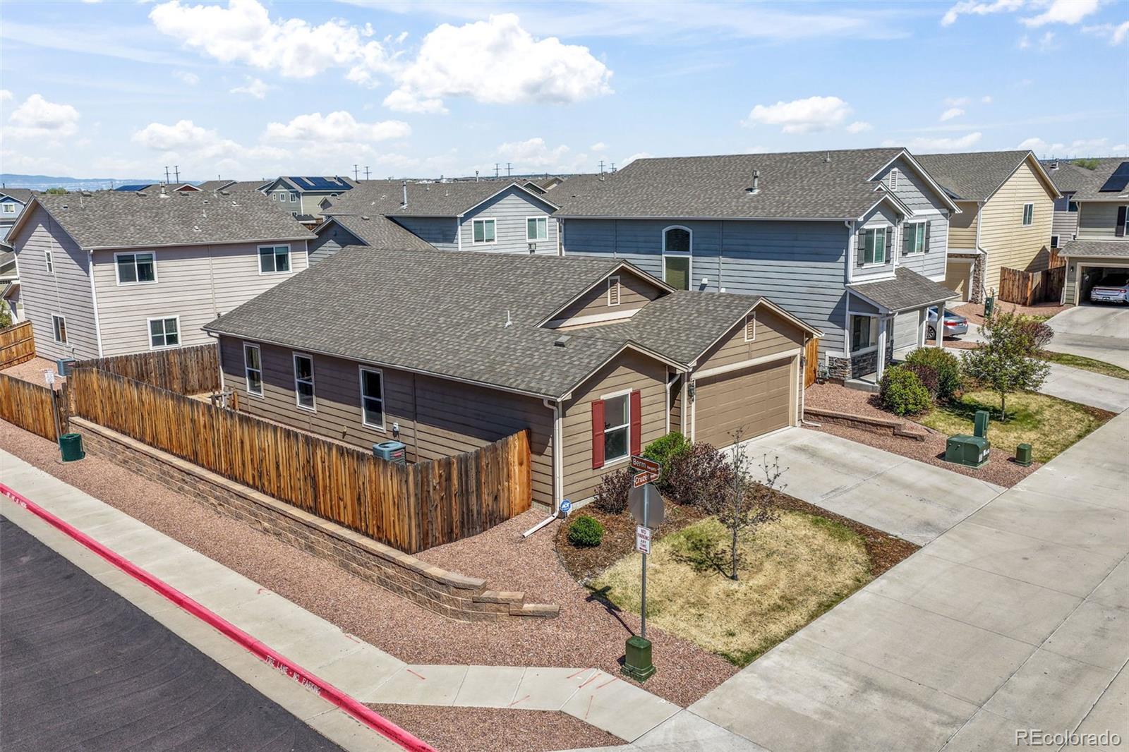 7704 Cruzer Heights
