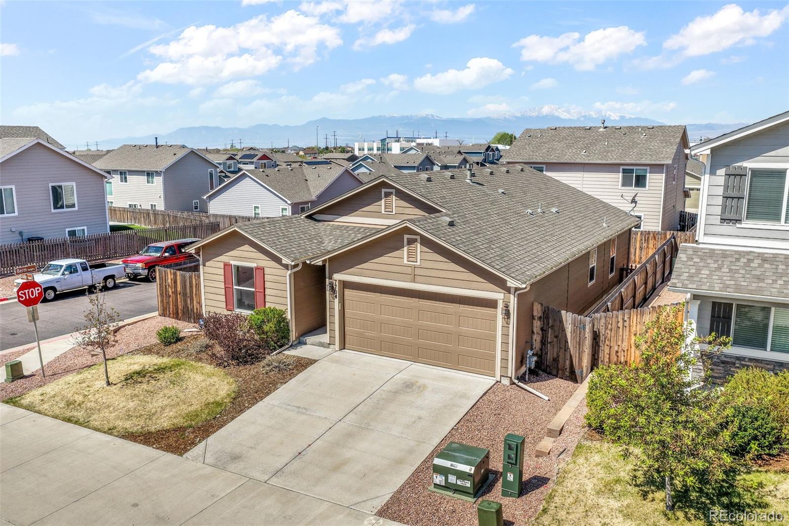 7704 Cruzer Heights