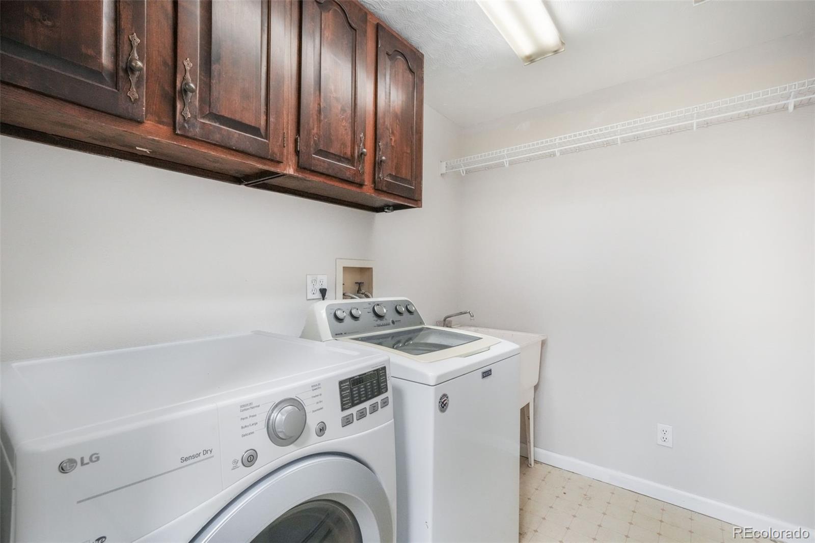 2218 E St Vrain Street