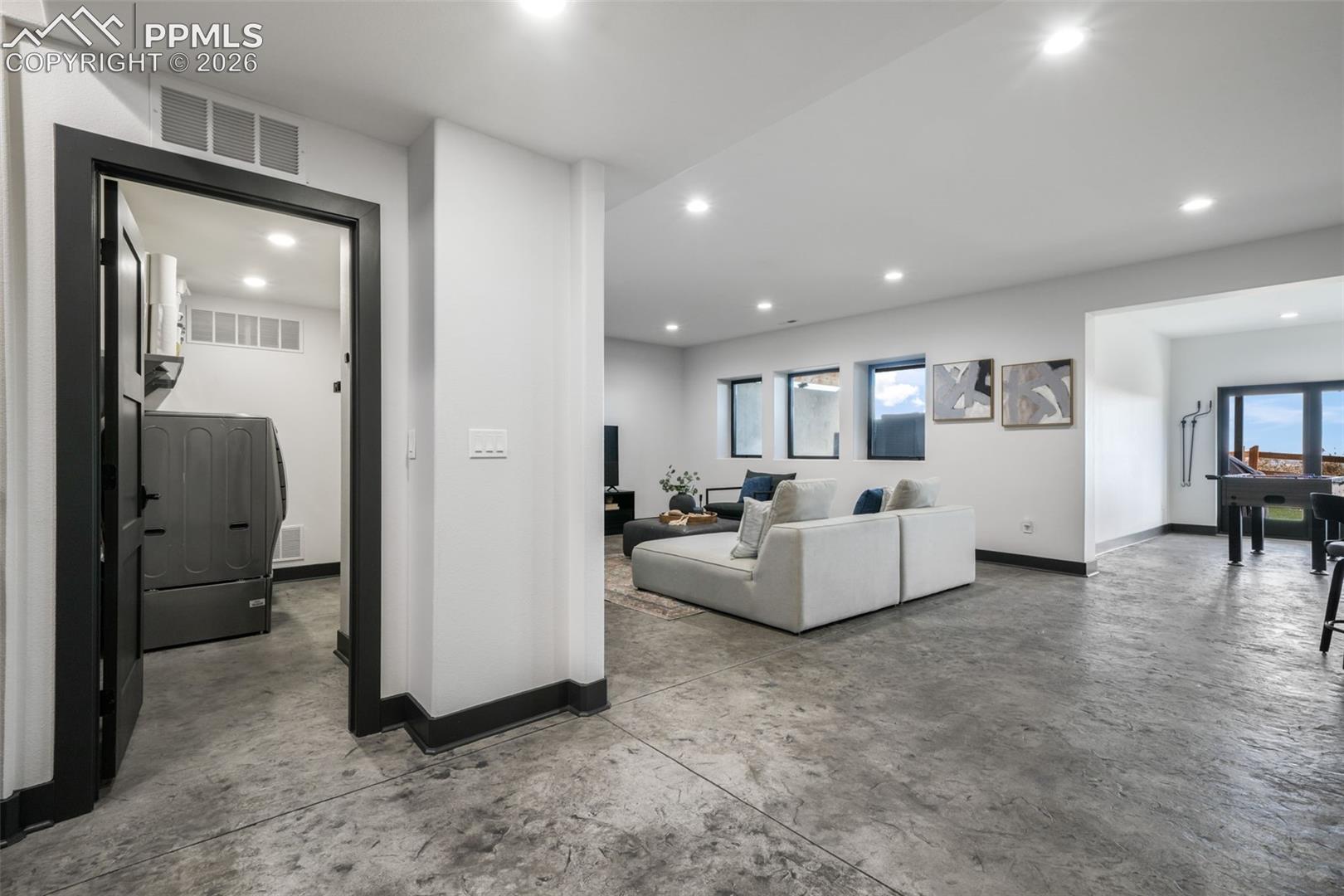 3655 Mesa Top Drive