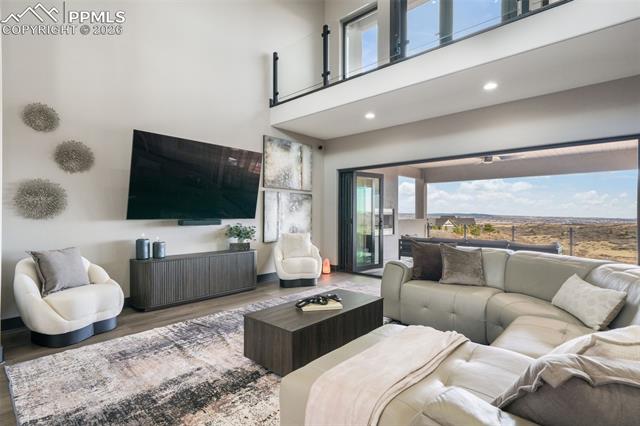 3655 Mesa Top Drive