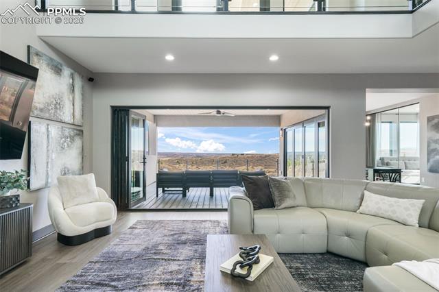 3655 Mesa Top Drive