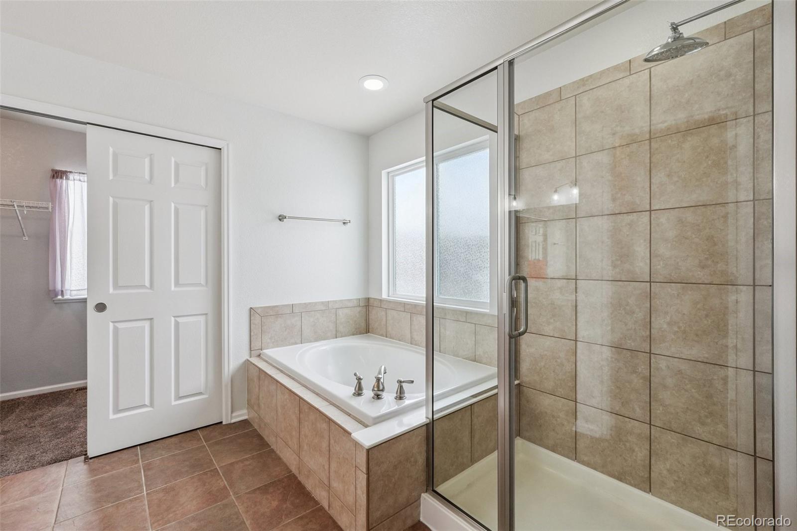 7704 Autumn Leaf Way