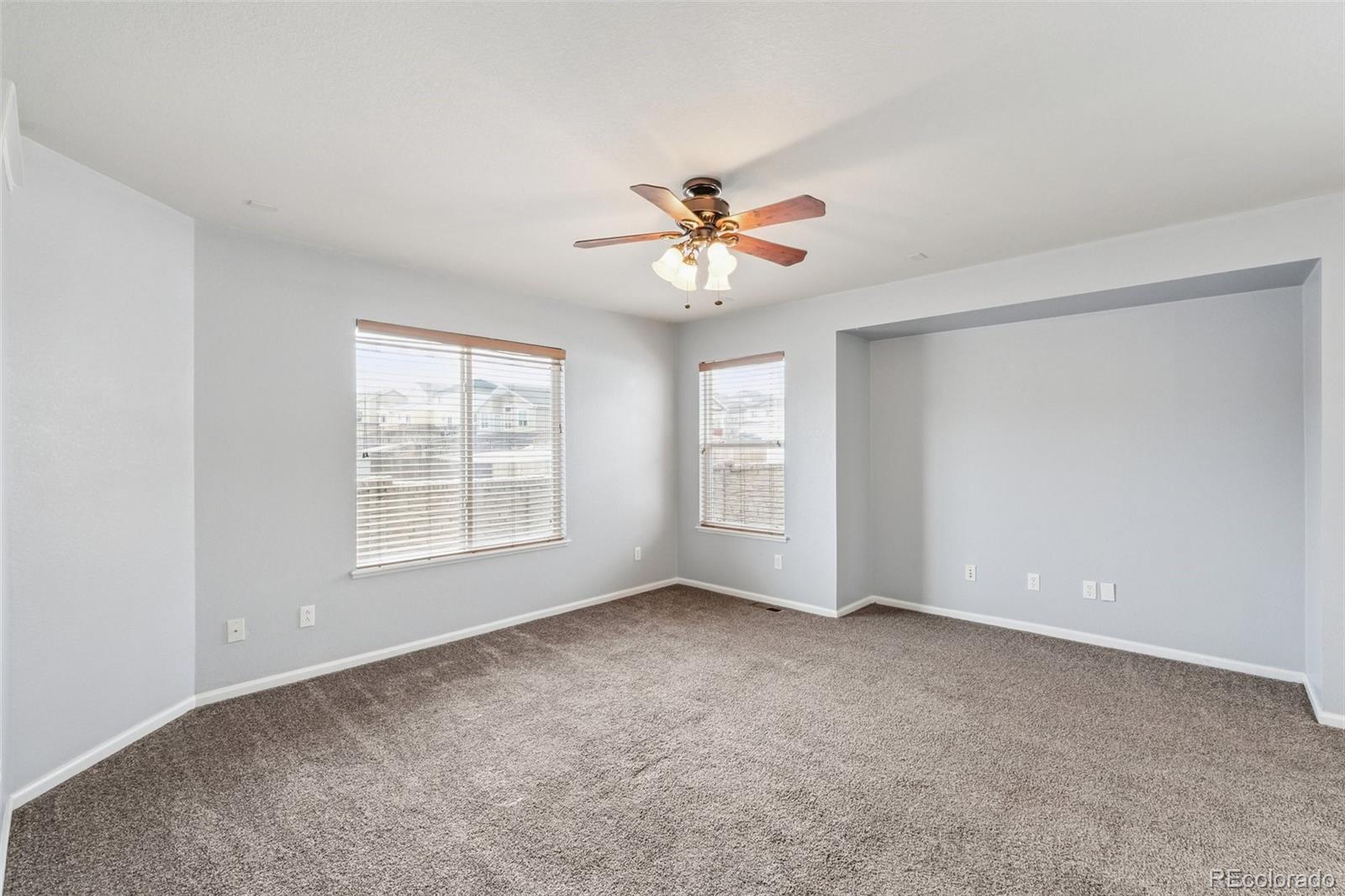 7704 Autumn Leaf Way