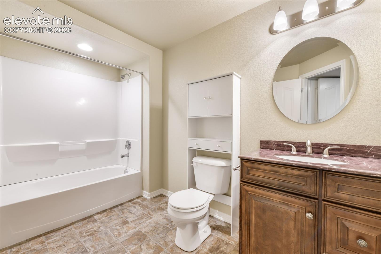 13867 Antelope Pass Place