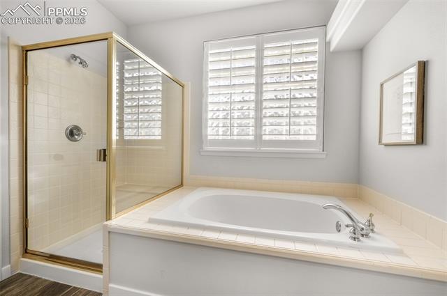 3215 Hollycrest Drive