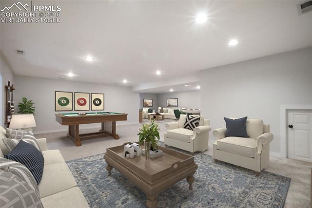 3215 Hollycrest Drive