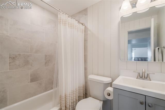 15620 Candle Creek Drive