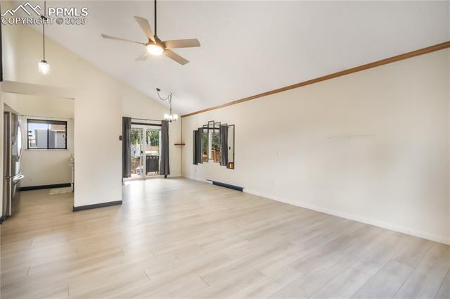 908 N Candlestar Loop