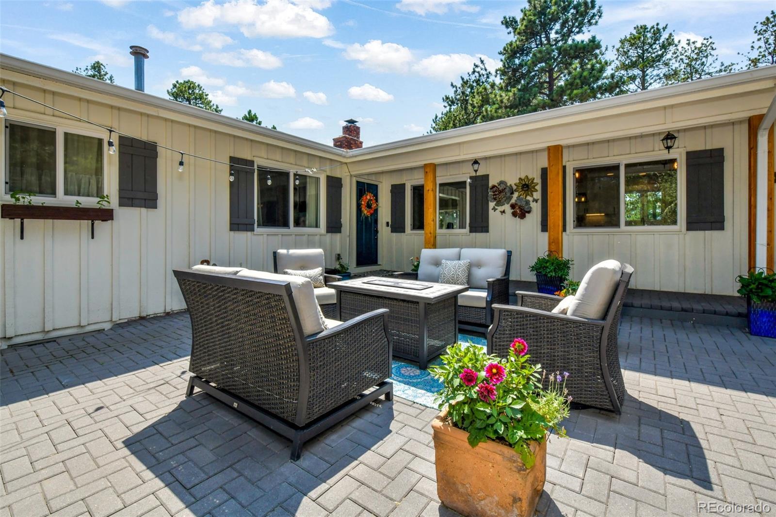 435 Wolverine Way