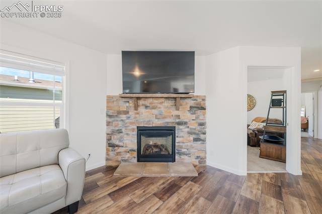 4163 Gray Fox Heights