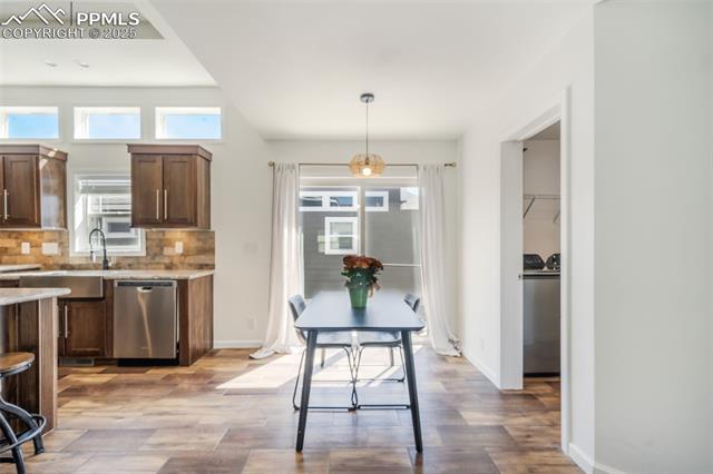 4163 Gray Fox Heights