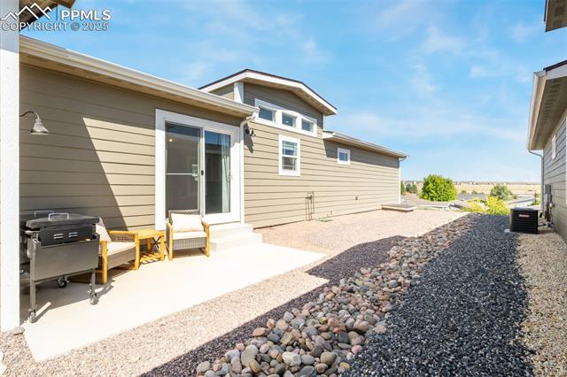 4163 Gray Fox Heights