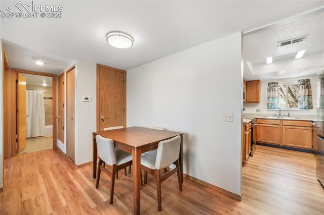 1323 Cathay Court Unit: 202