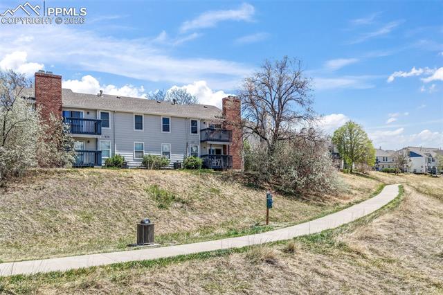 1323 Cathay Court Unit: 202