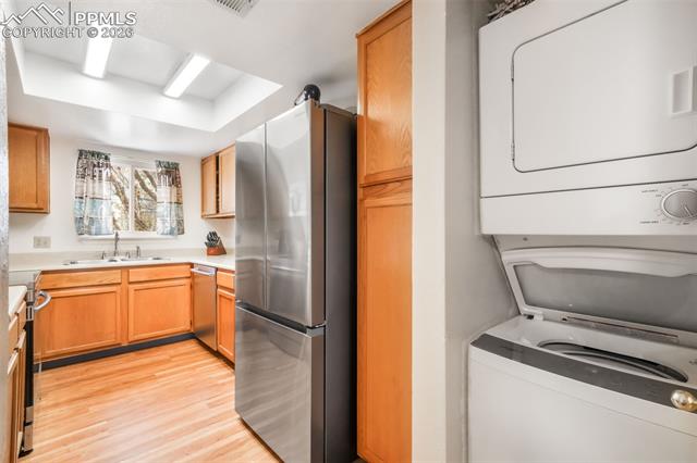 1323 Cathay Court Unit: 202