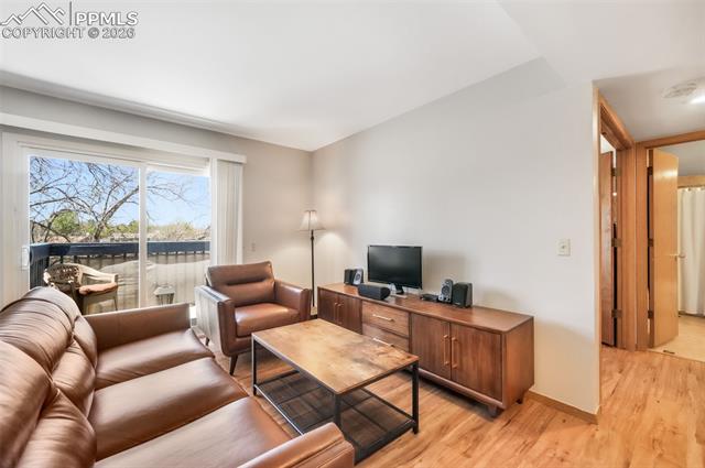 1323 Cathay Court Unit: 202