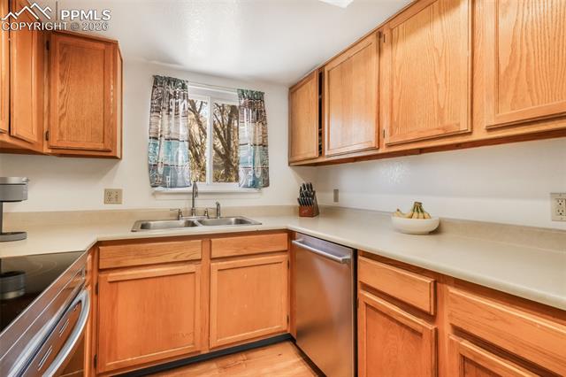 1323 Cathay Court Unit: 202