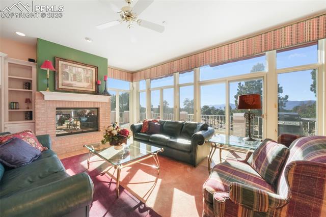 275 Tam O Shanter Way