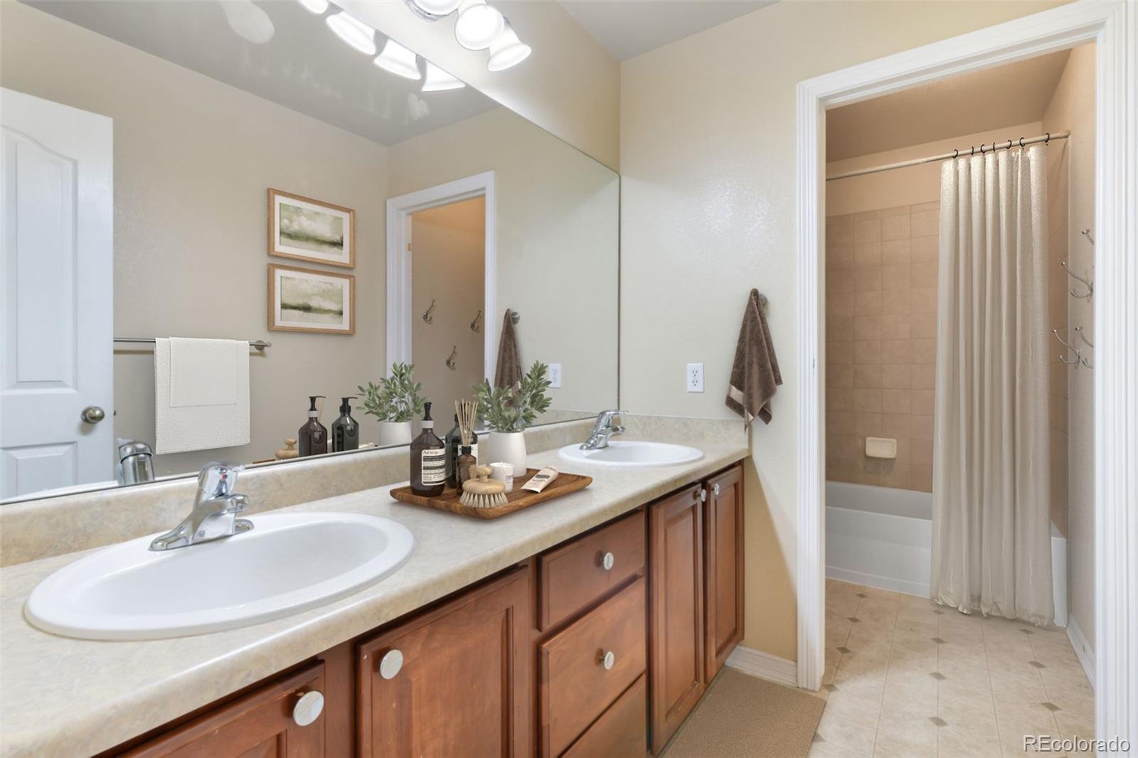 13867 Antelope Pass Place