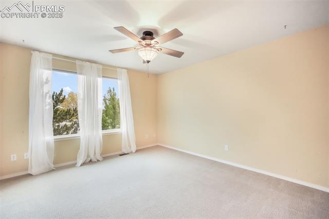 1223 Villa Grove