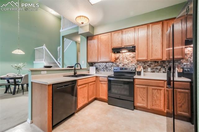 1223 Villa Grove