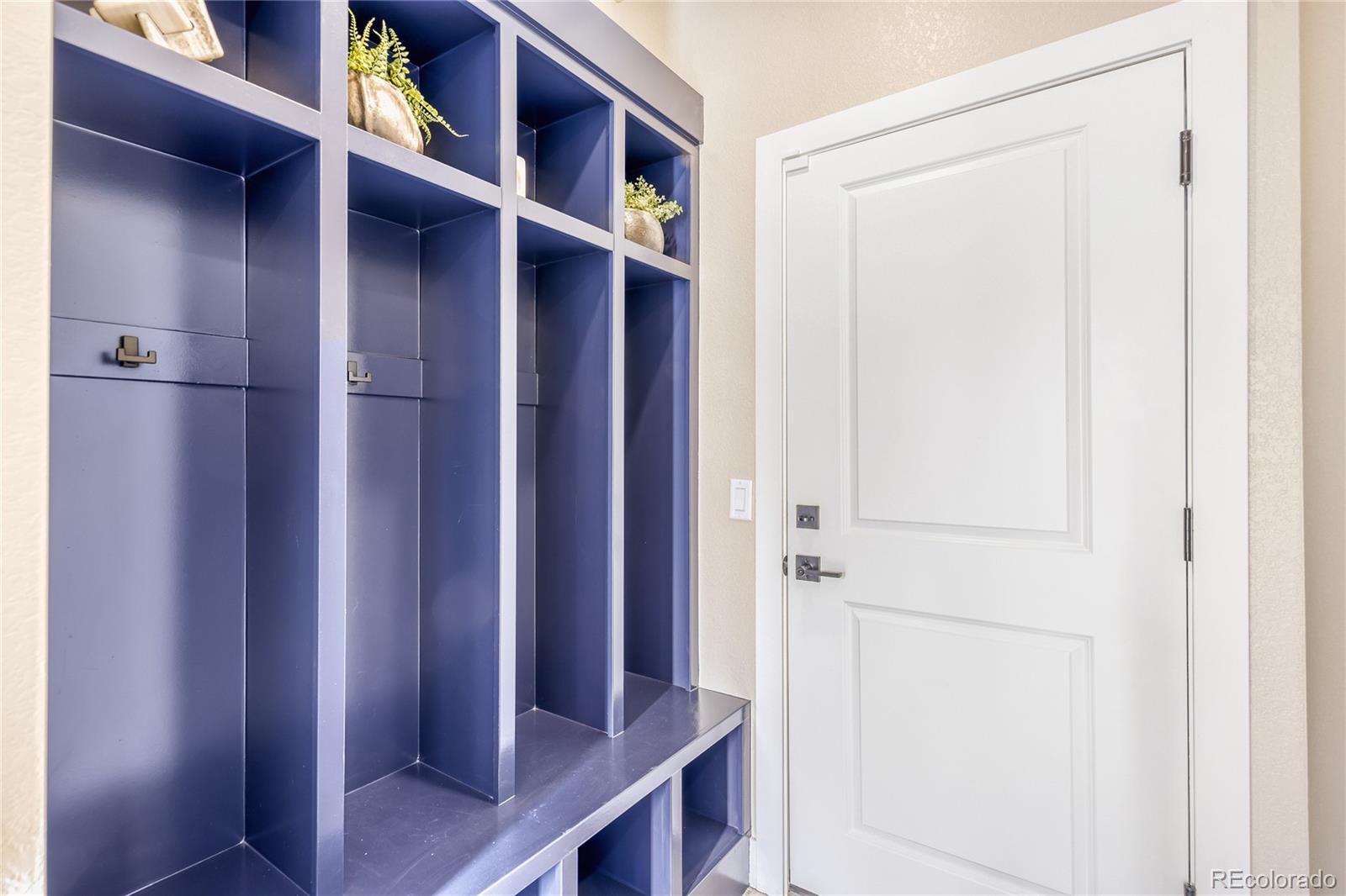 9195 Pierce Street Unit: 5