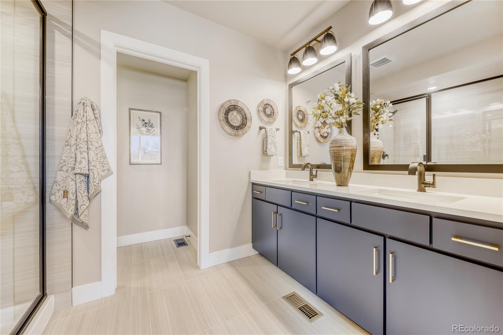 9195 Pierce Street Unit: 5