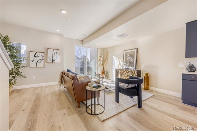 9195 Pierce Street Unit: 5