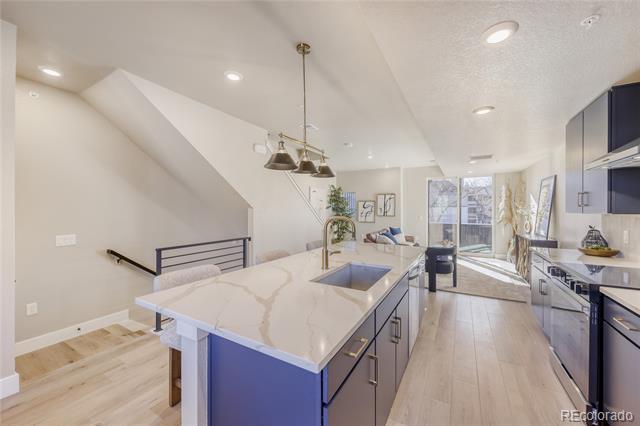 9195 Pierce Street Unit: 5
