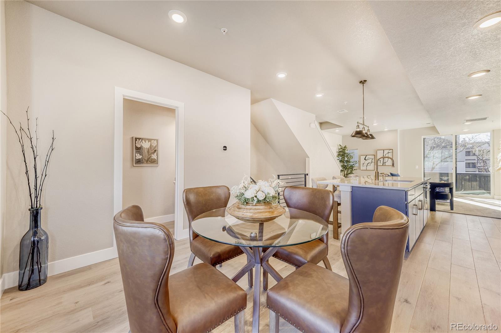 9195 Pierce Street Unit: 5