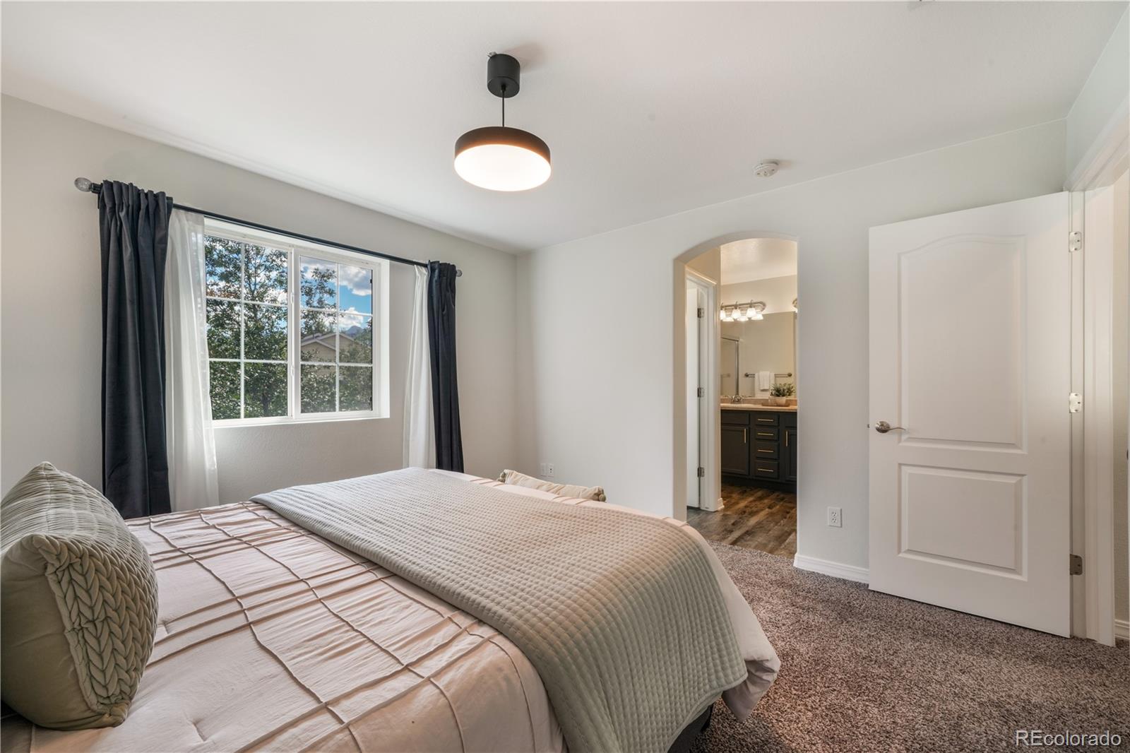 1470 Gold Hill Mesa Drive