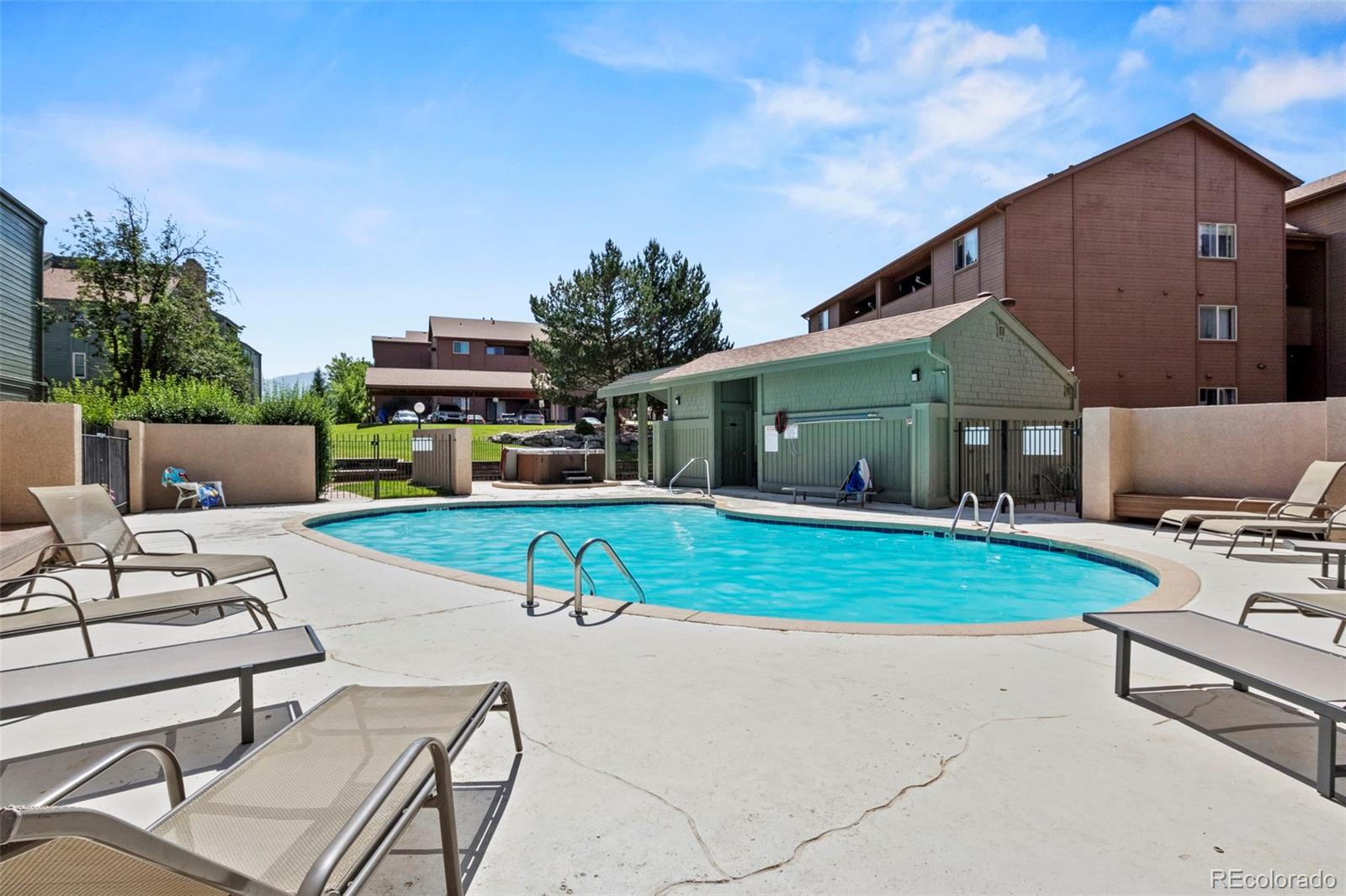 128 W Rockrimmon Boulevard Unit: 105