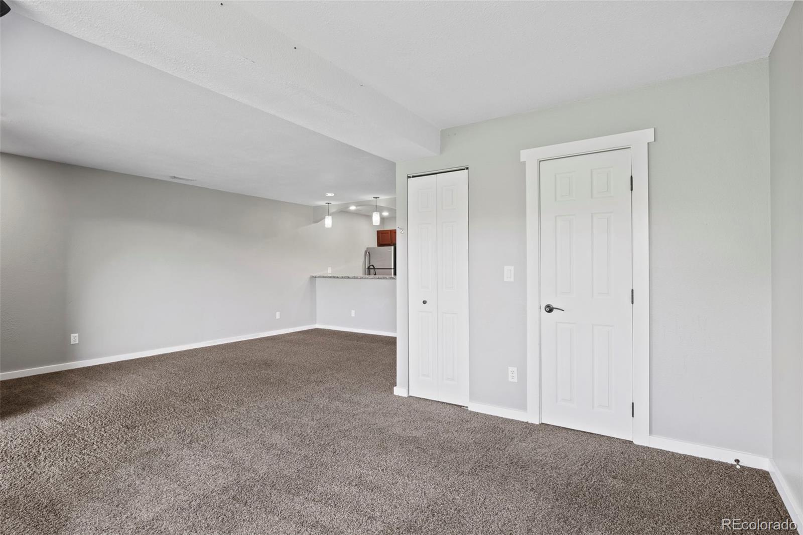 128 W Rockrimmon Boulevard Unit: 105