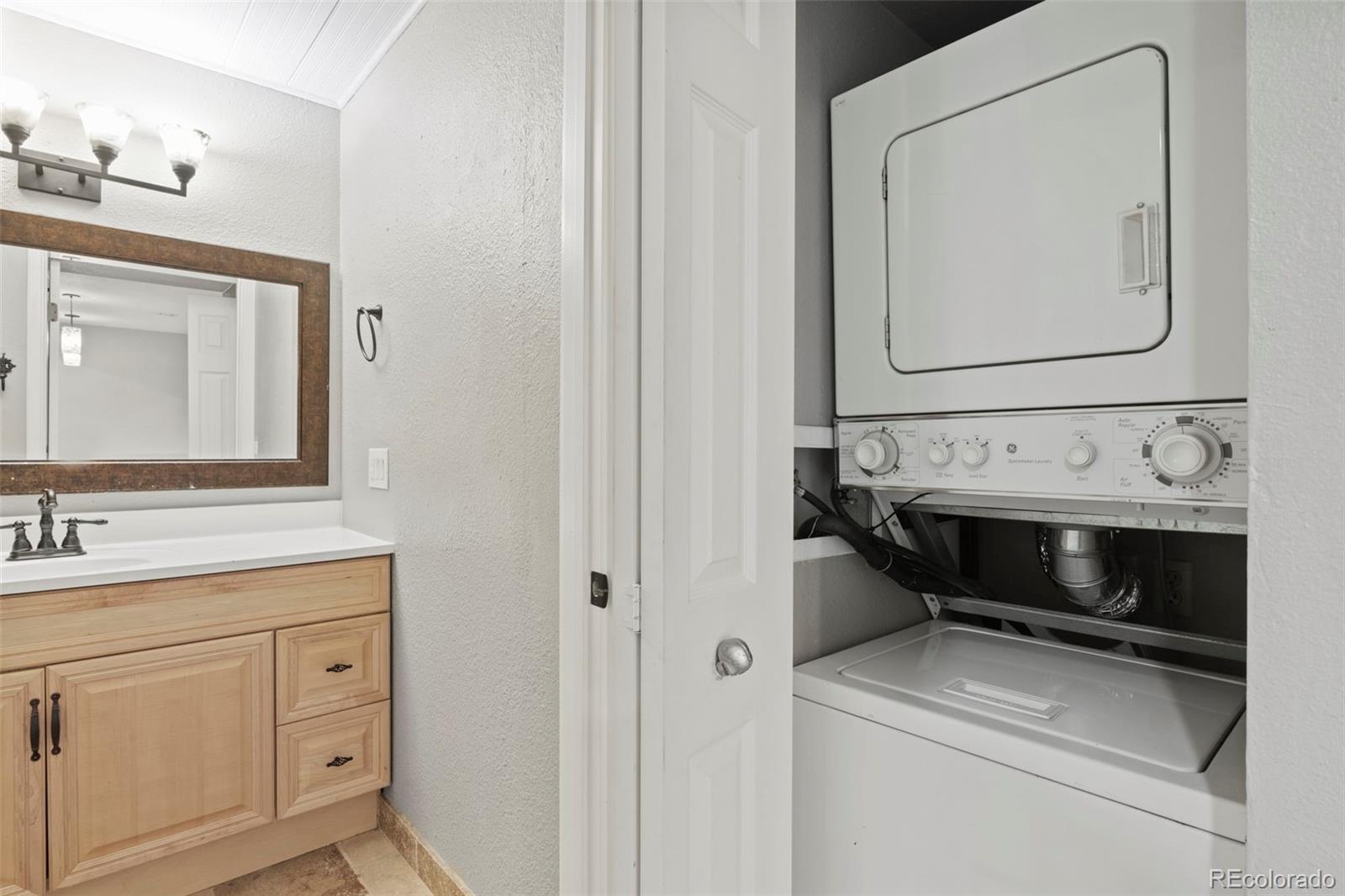 128 W Rockrimmon Boulevard Unit: 105