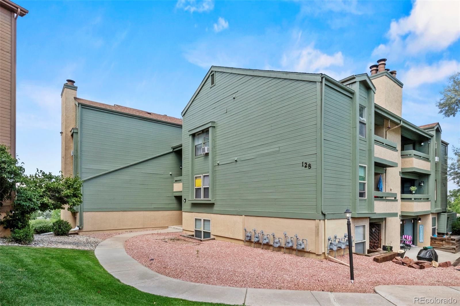 128 W Rockrimmon Boulevard Unit: 105