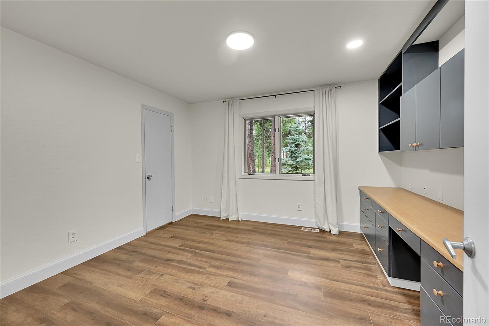 1260 Scottswood Drive