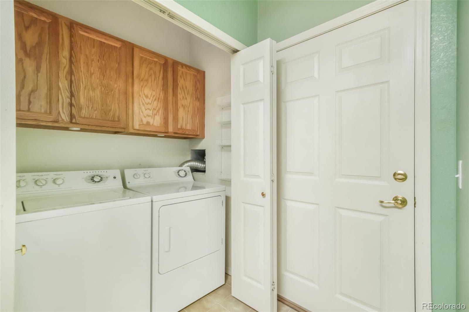 1223 Villa Grove